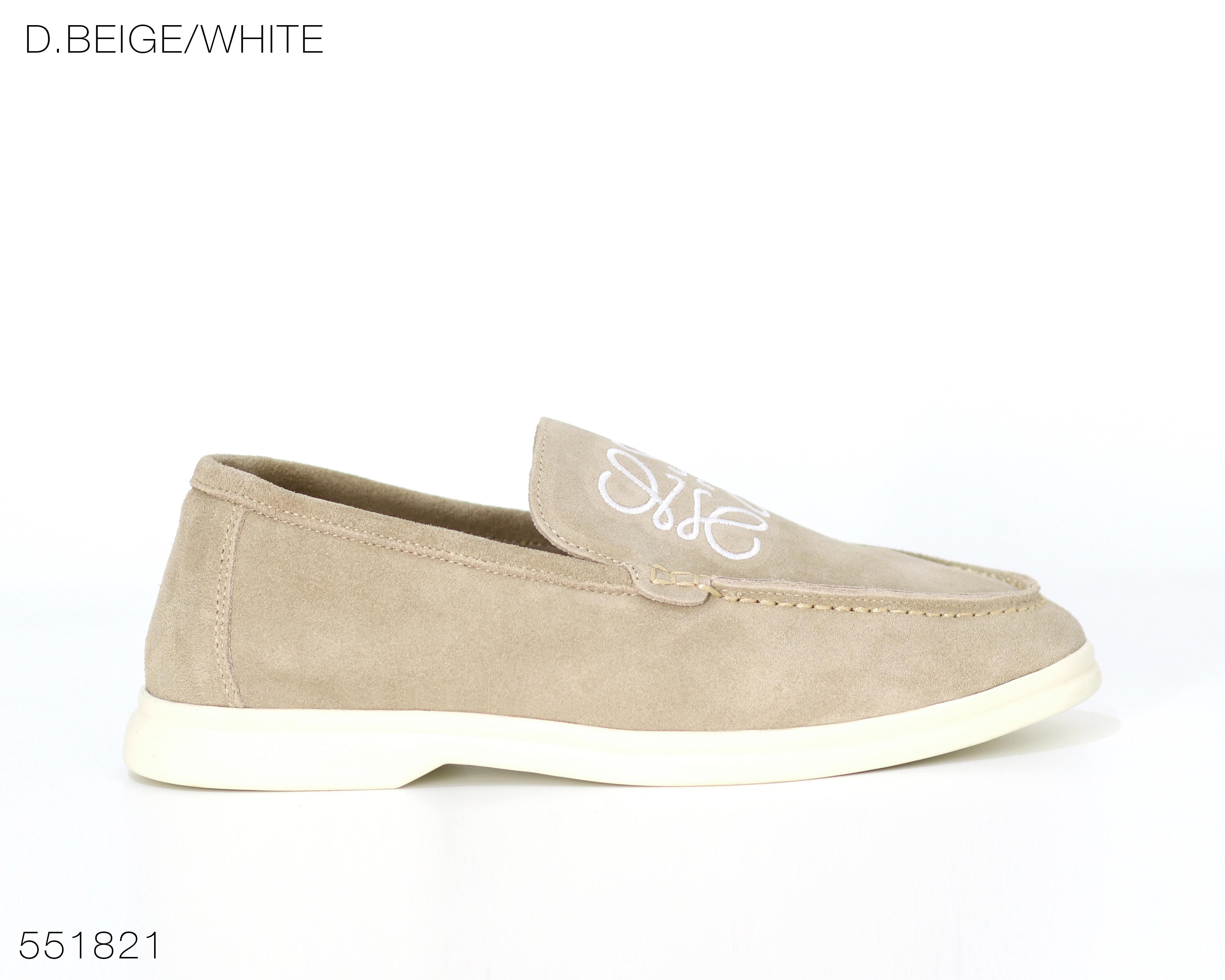 D.BEIGE/WHITE