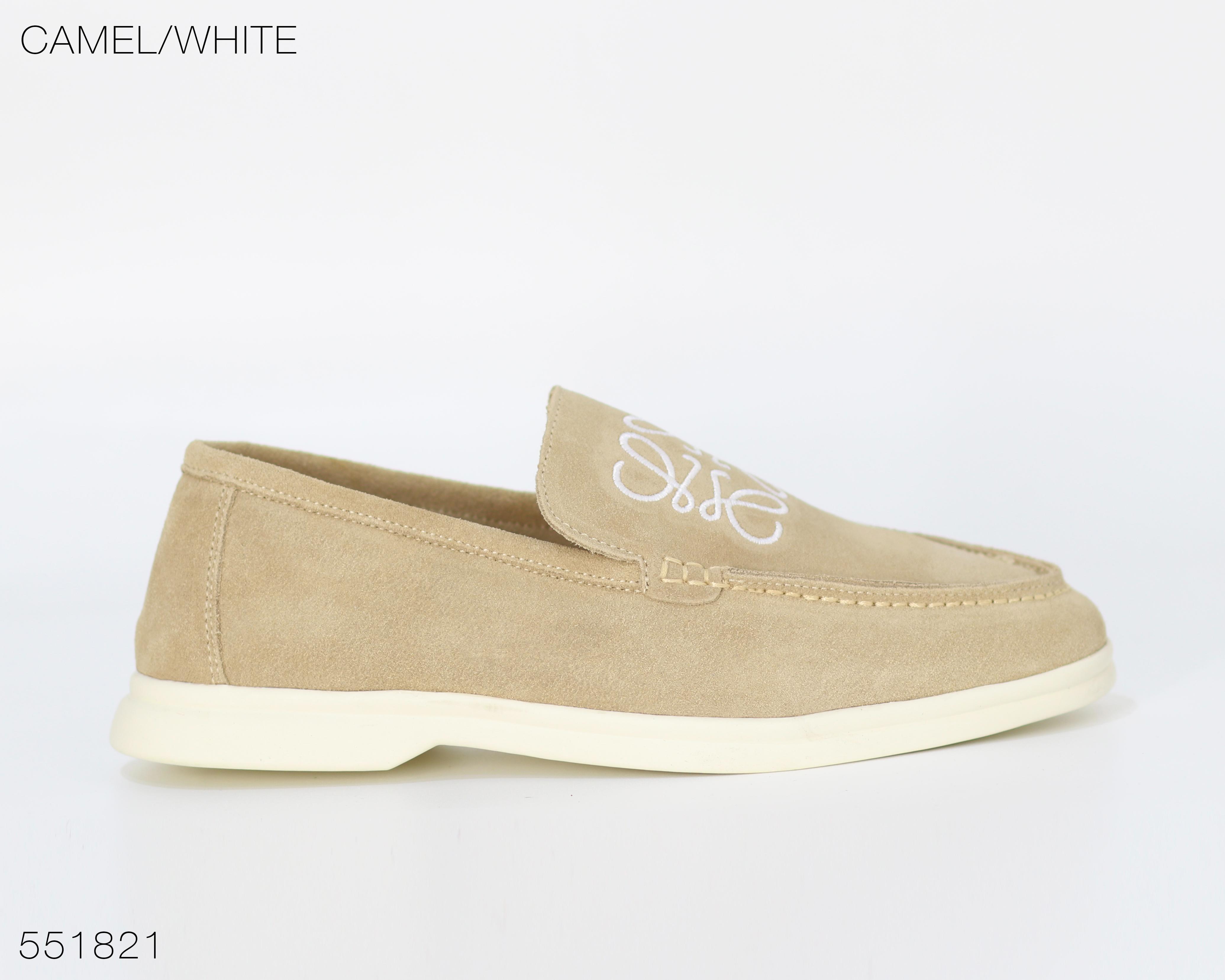 CAMEL/WHITE